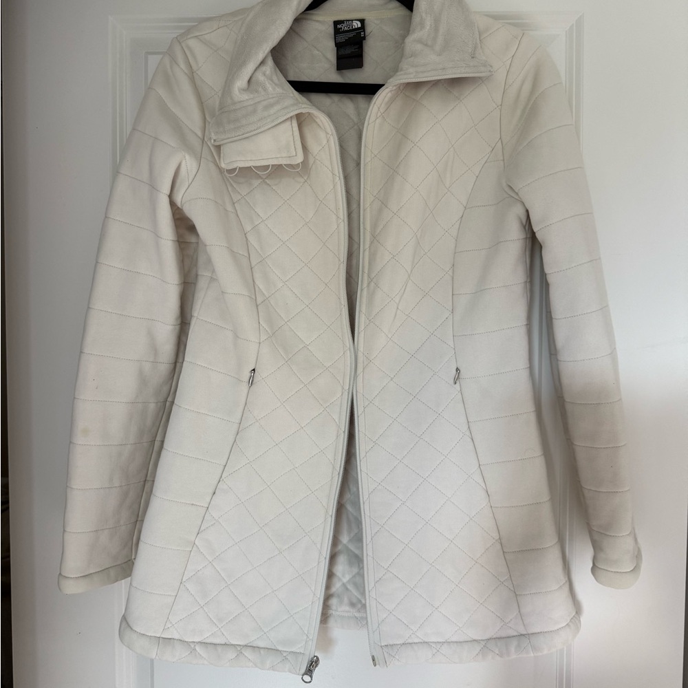 The North Face Women's Cream Quilted Ski Jacket
